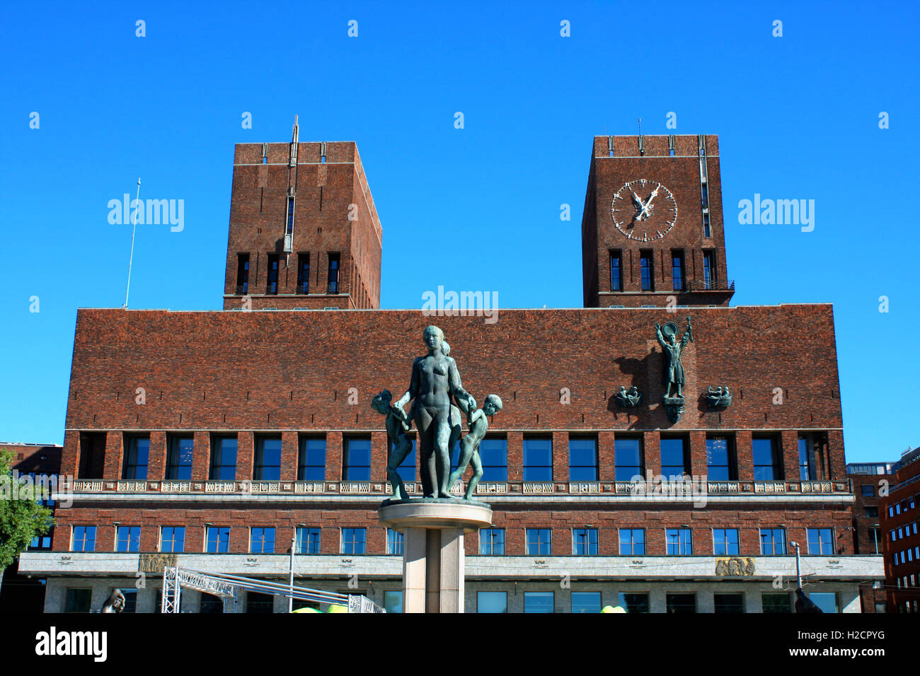 City Hall (Radhuset), Oslo, Norway Stock Photo - Alamy