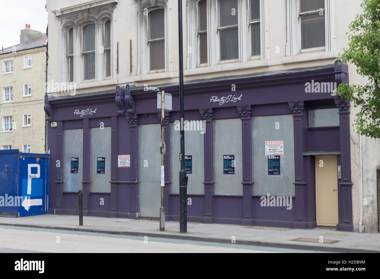 Felicity J Lord Estate Agent Stock Photo Alamy