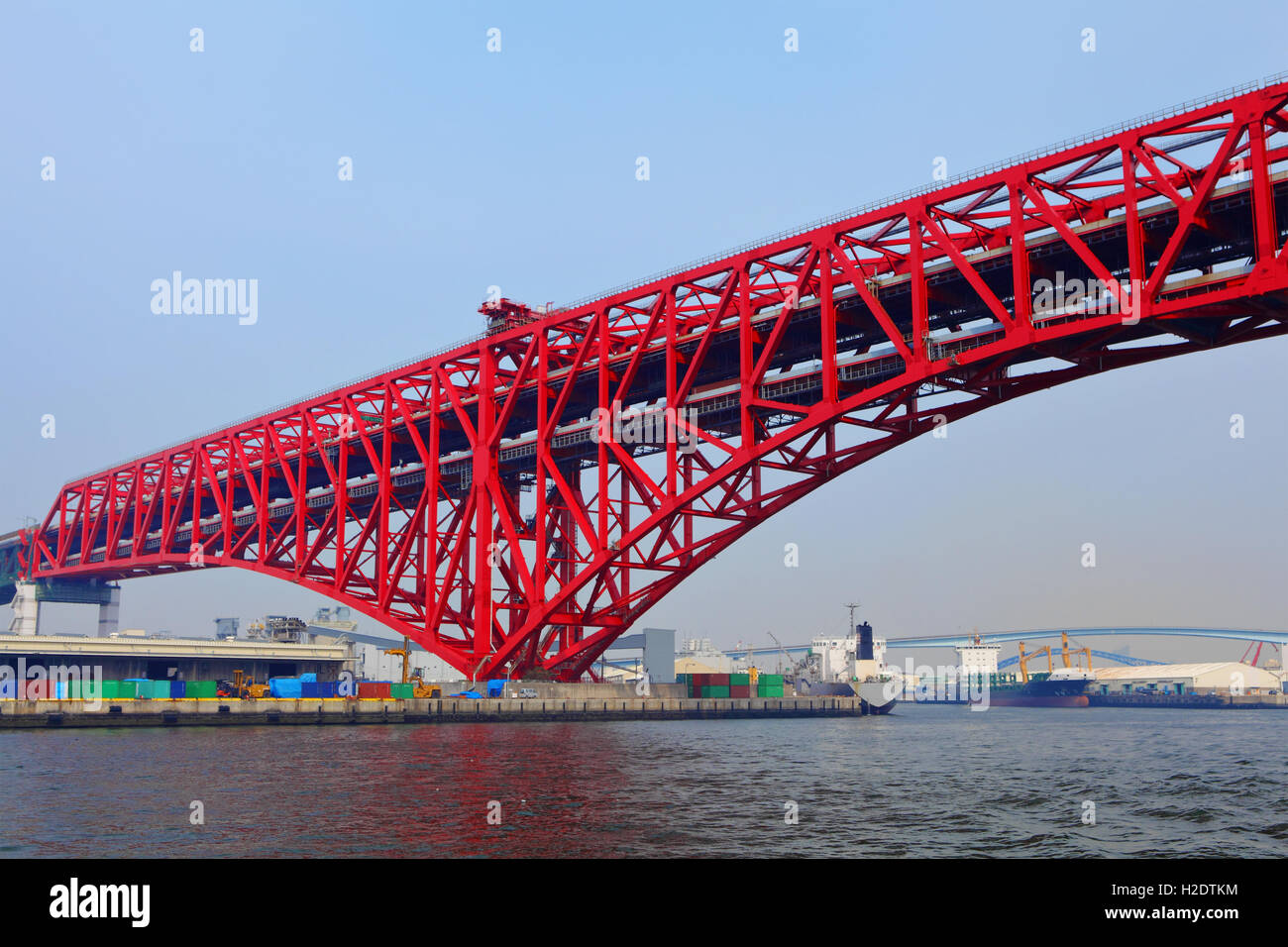 Steel truss cantilever bridge hi-res stock photography and images - Alamy