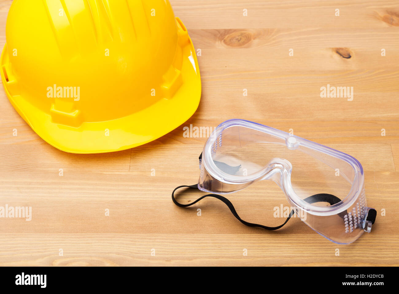 Standard construction safety equipment Stock Photo Alamy