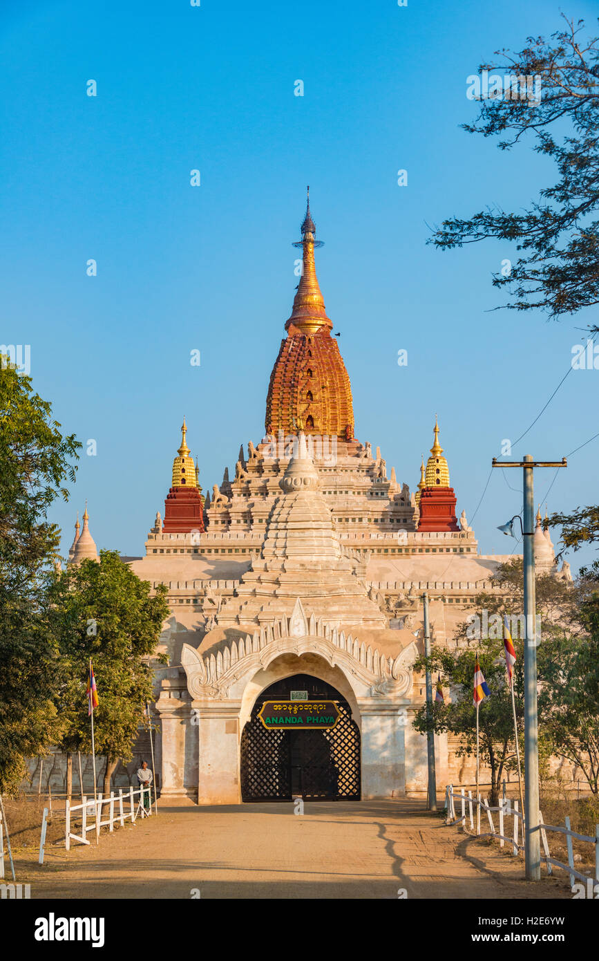 Pahto Ananda, Ananda Temple, Bagan, Myanmar Stock Photo