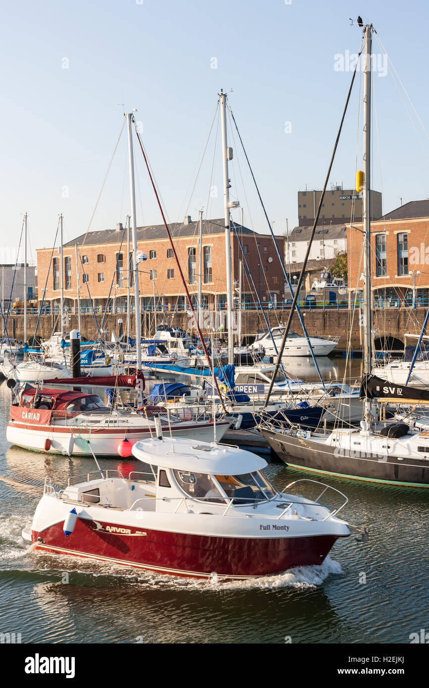 MIlford Haven Marina Stock Photo Alamy