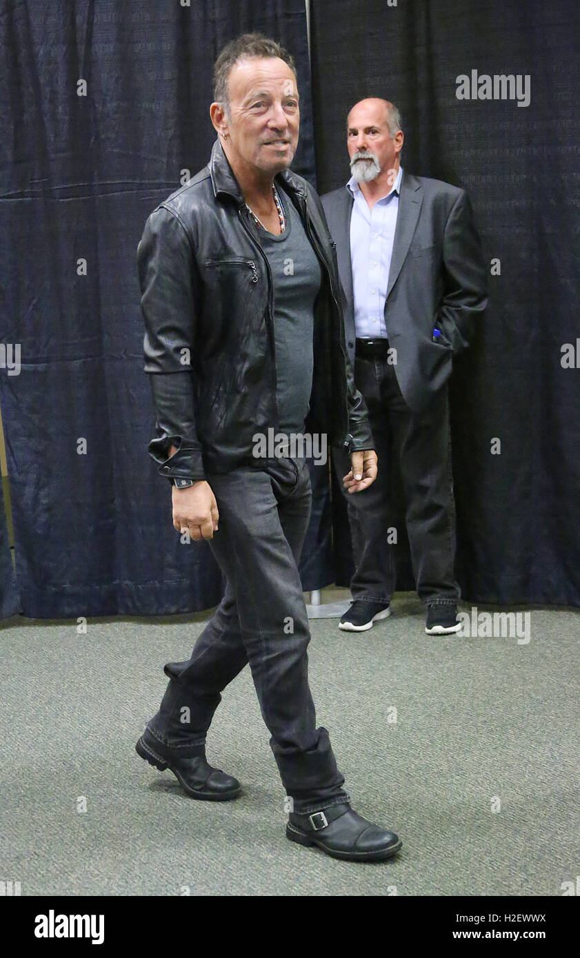 Freehold new jersey hires stock photography and images Alamy