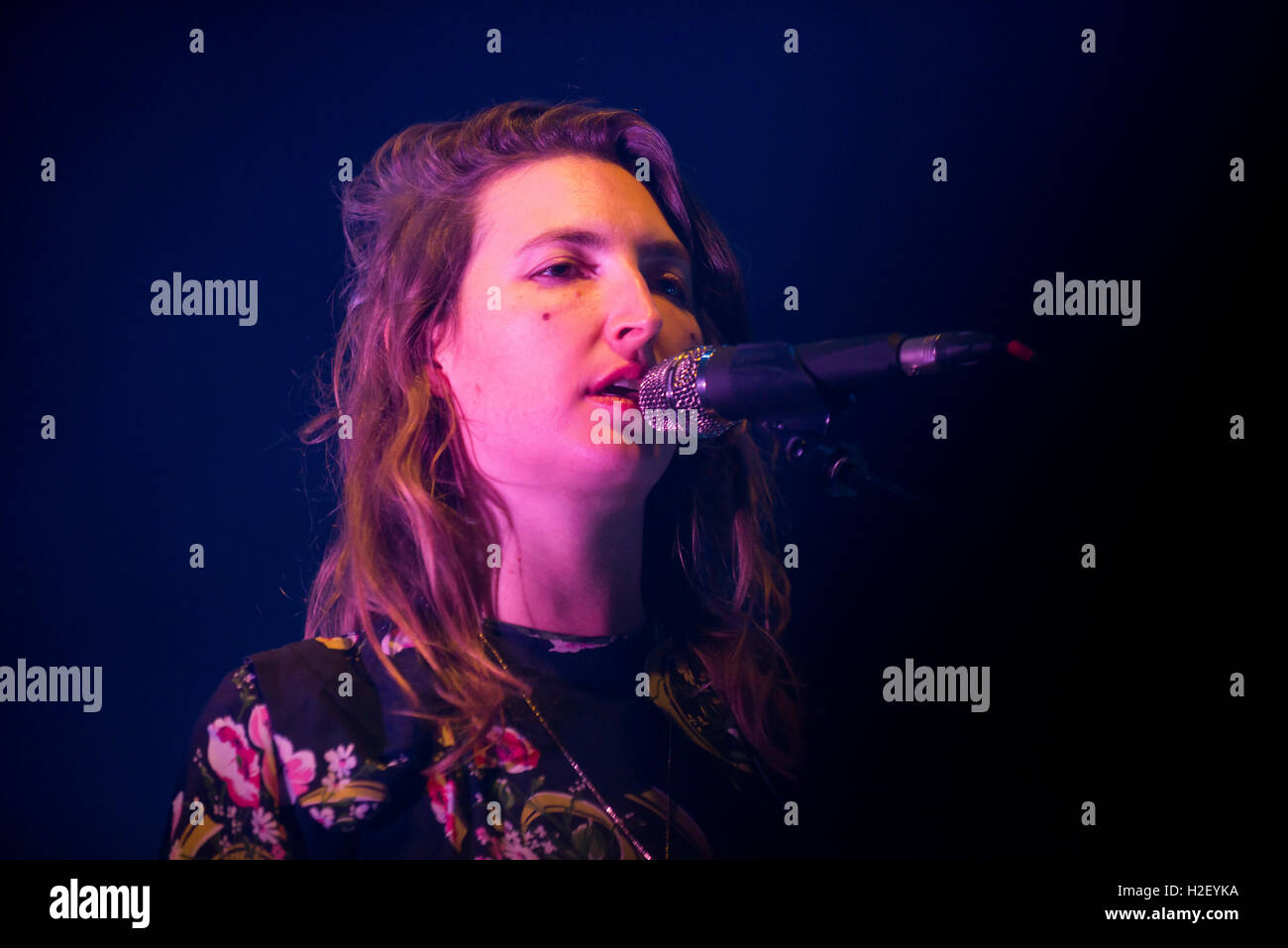 American indie rock band warpaint hires stock photography and images