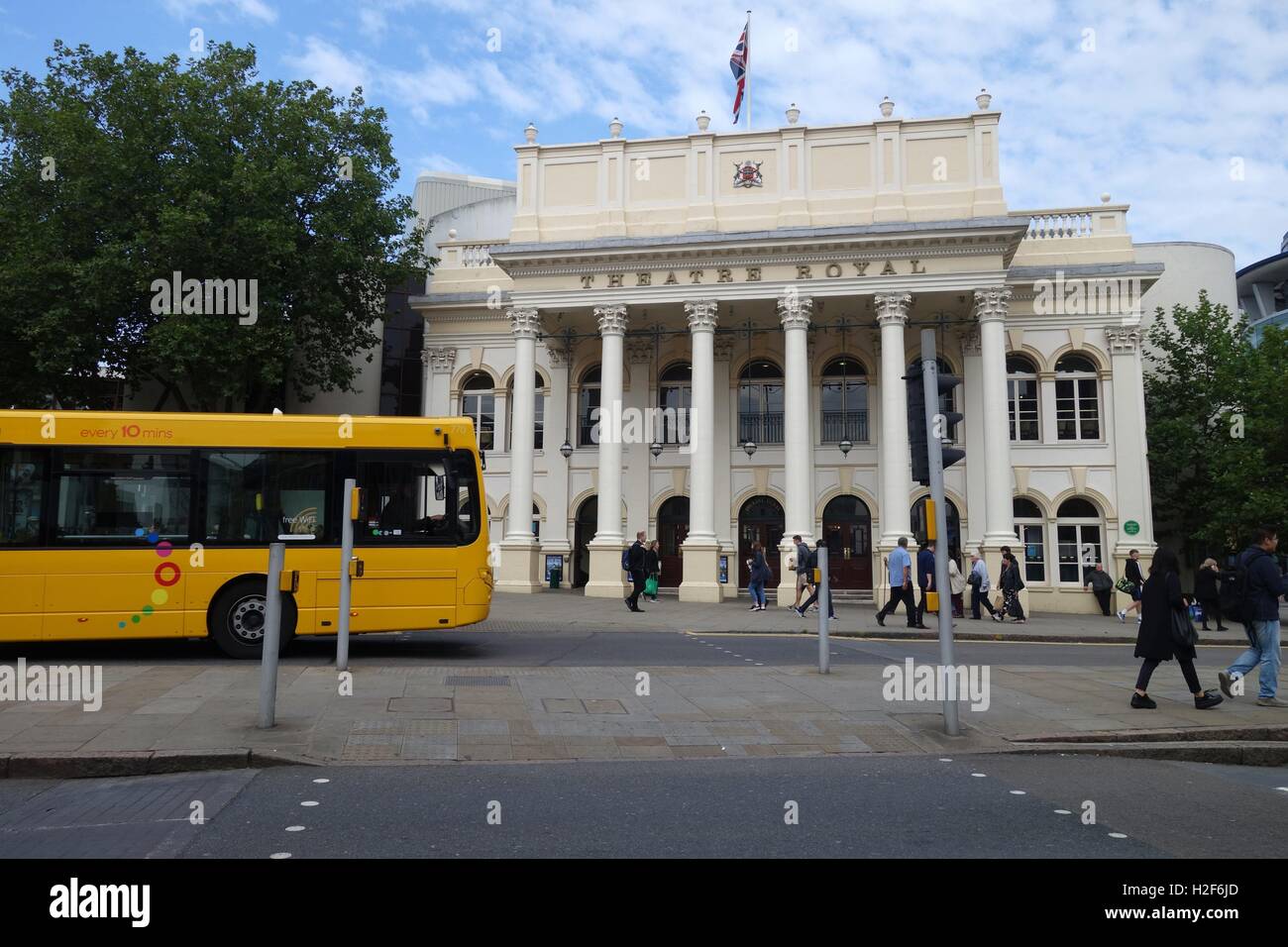 nottingham-theatre-royal-usage-worldwide-stock-photo-alamy