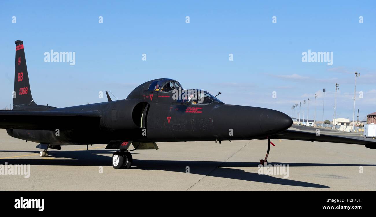 A U.S. Air Force TU-2S version of the U-2 high-altitude, all-weather surveillance and reconnaissance aircraft prepares for takeoff during training at the Beale Air Force Base December 3, 2013 in Marysville, California. The TU-2S is a two seat version used for training pilots in the complex systems. Stock Photo
