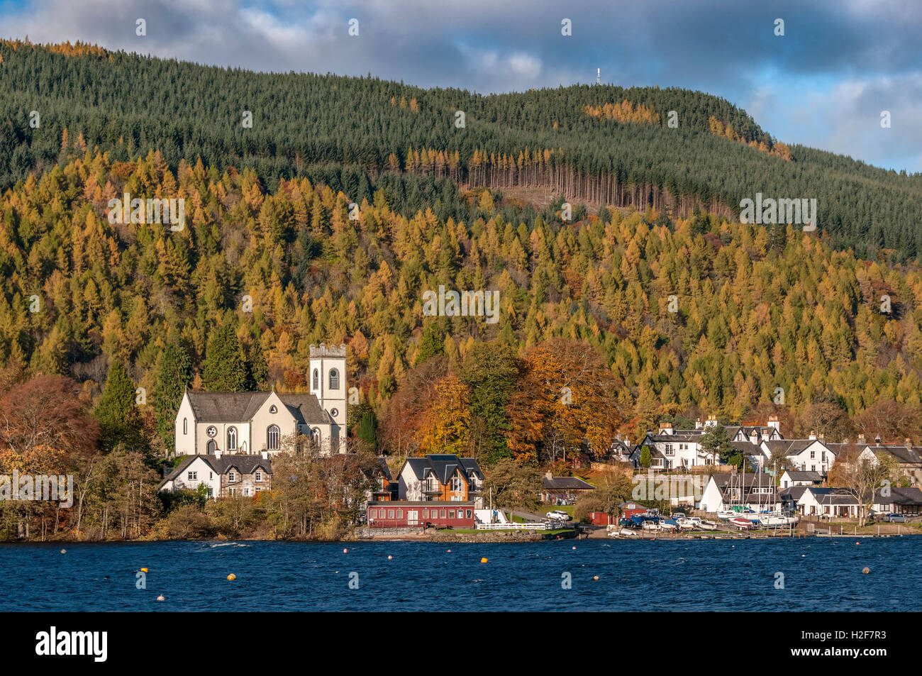 The Village Of Kenmore In Autumn Colours On Loch Tay Perthshire the-village-of-kenmore-in-autumn-colours-on-loch-tay-perthshire