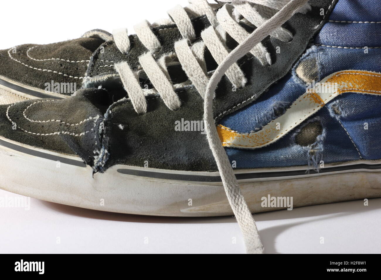 Used shoes hi-res stock photography and images - Alamy