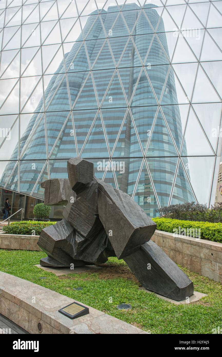 Artist Ju Mings Taichi series bronze sculpture "Holding a Whip Crouching', Hong Kong China. Stock Photo