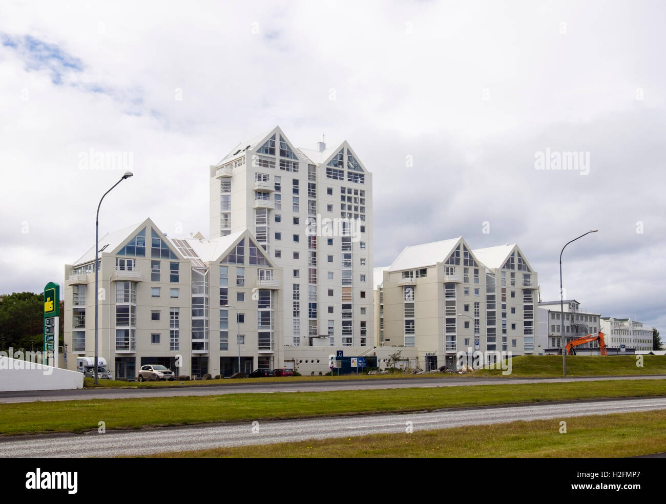 Iceland reykjavik high rise block hi-res stock photography and images ...