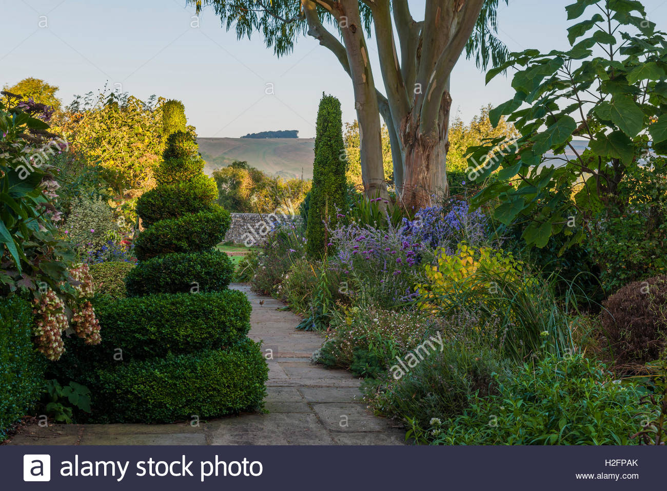 Buxus Borders Stock Photos & Buxus Borders Stock Images - Alamy