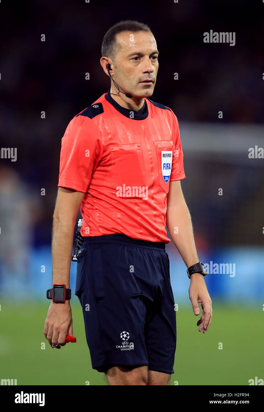 Referee Cuneyt Cakir at half time during the UEFA Champions League Group G  match at the King Power Stadium, Leicester Stock Photo - Alamy