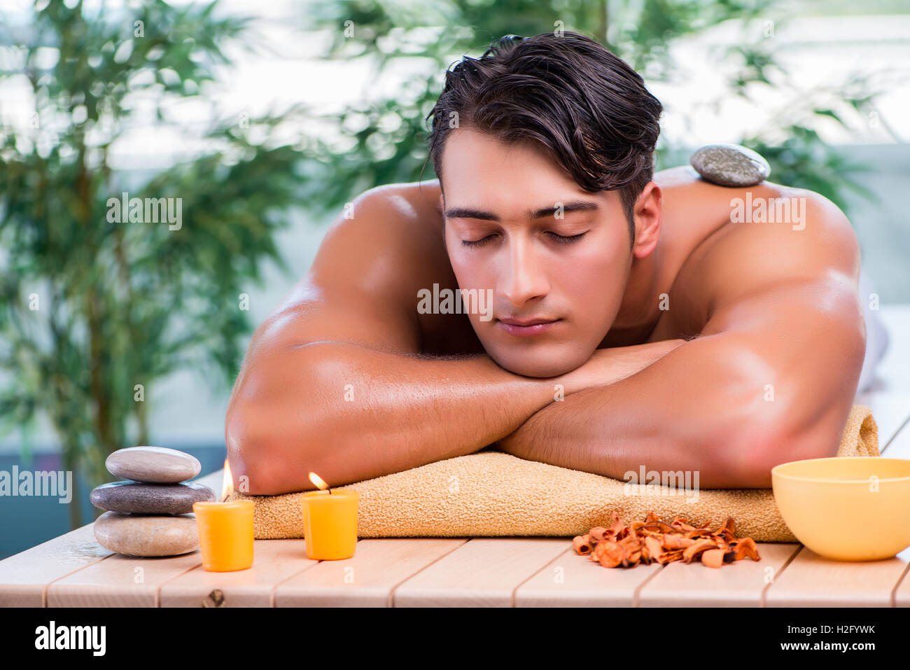 Hand Some Spa Handsome man during spa session Stock Photo - Alamy