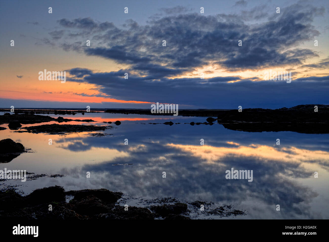Sunset over the coastline, Reykjanes Peninsula, Iceland Stock Photo