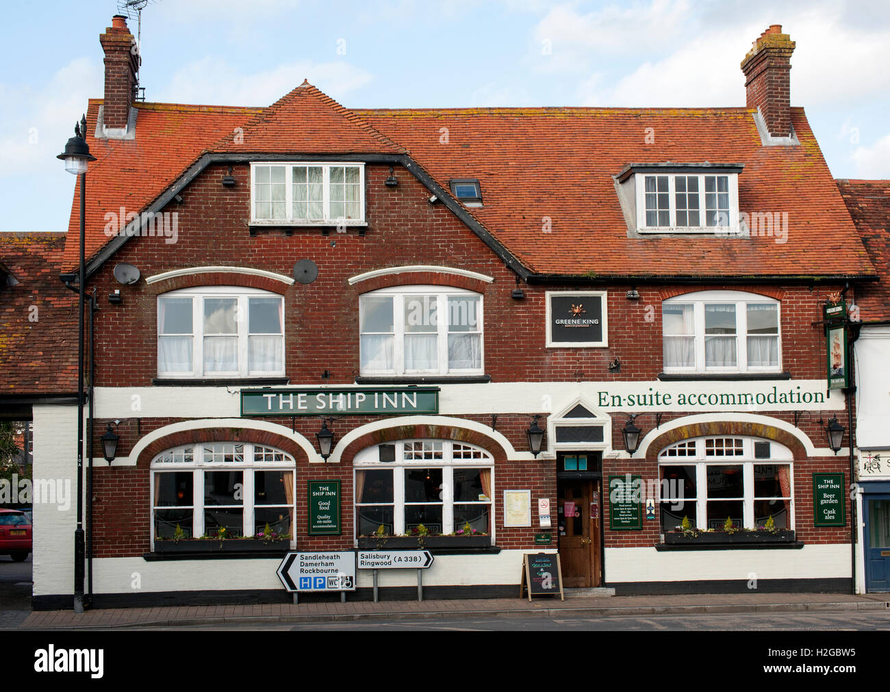 The Ship Inn, High Street, Fordingbridge, Hampshire, England, UK Stock Photo Alamy