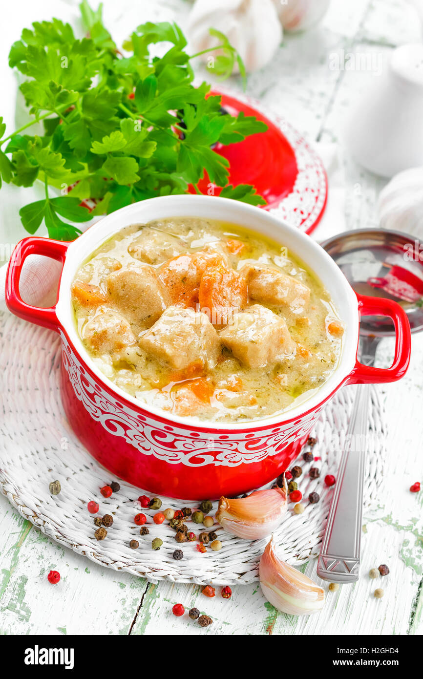 Delicious fresh cooked stew hi-res stock photography and images - Alamy
