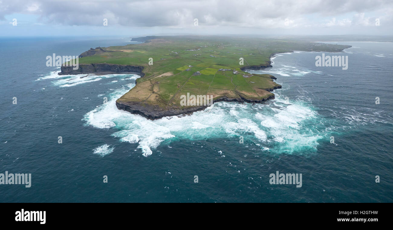 Hags Head, cliffs, strong waves, Cliffs of Moher, County Clare, Atlantic Ocean, Ireland Stock Photo