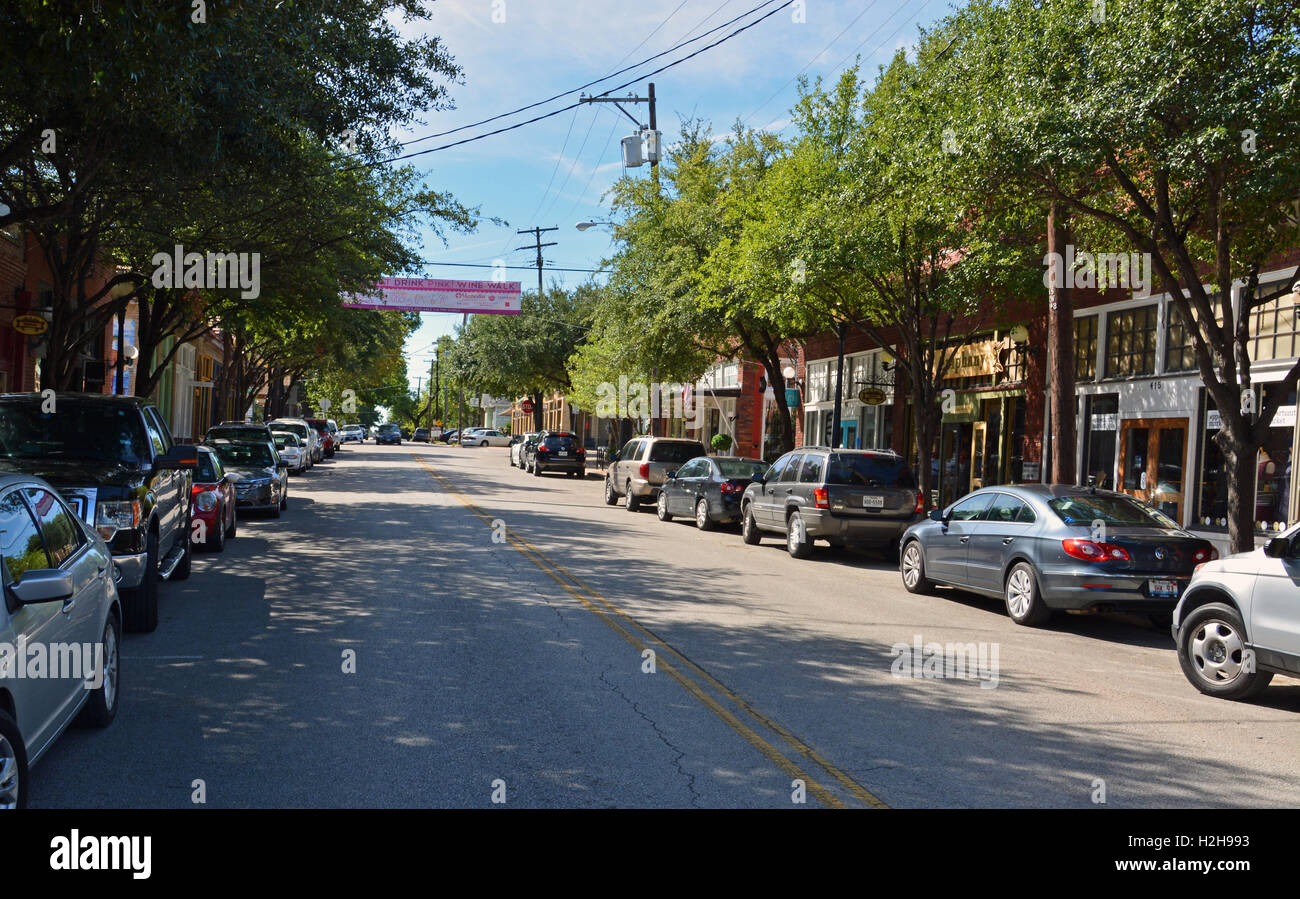 Small shops line Bishop Street in the Bishop Arts District of Oak Cliff in Dallas Texas. Stock Photo
