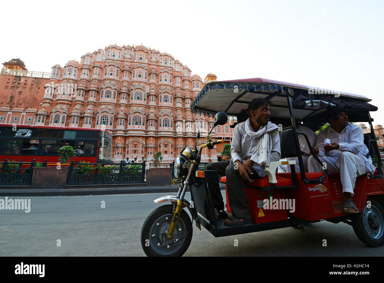 Cycle Rickshaw in front  of Hawa Mahal in Jaipur,Rajasthan,India Stock Photo