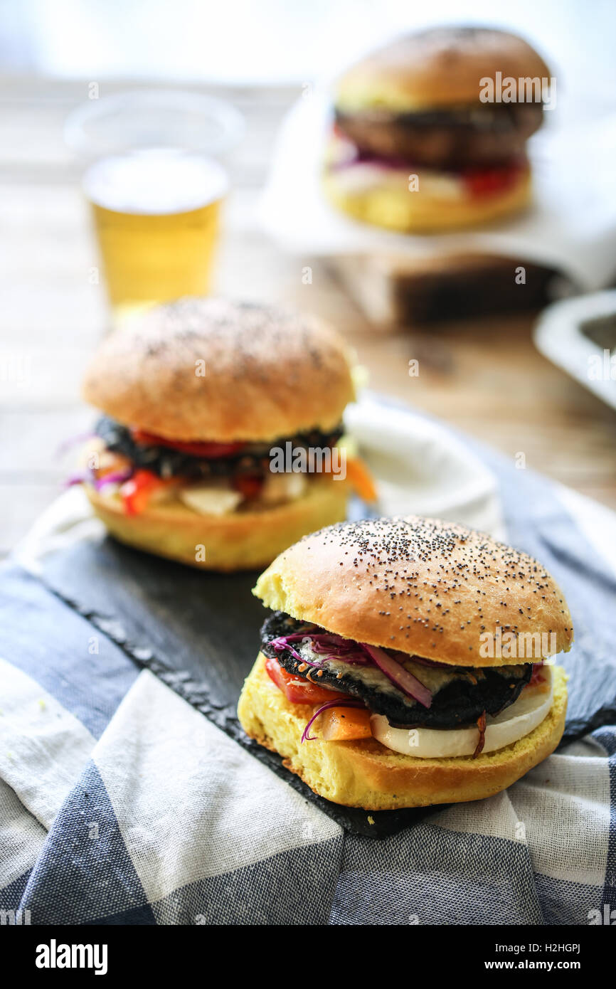 Veggie portobello mushroom burger Stock Photo Alamy
