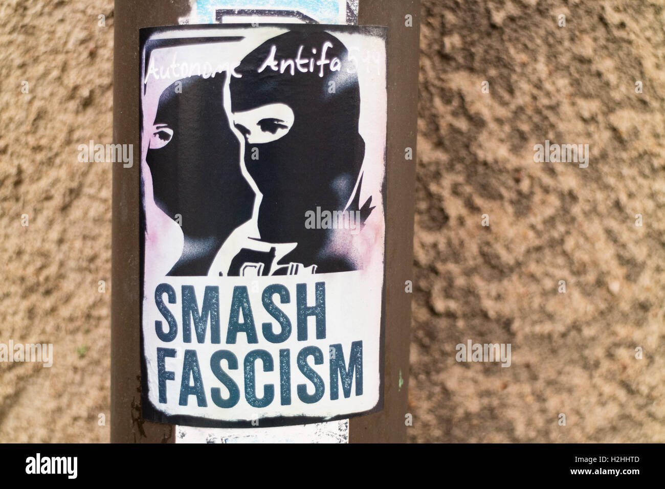 A Smash Facism sticker on a lamppost Stock Photo