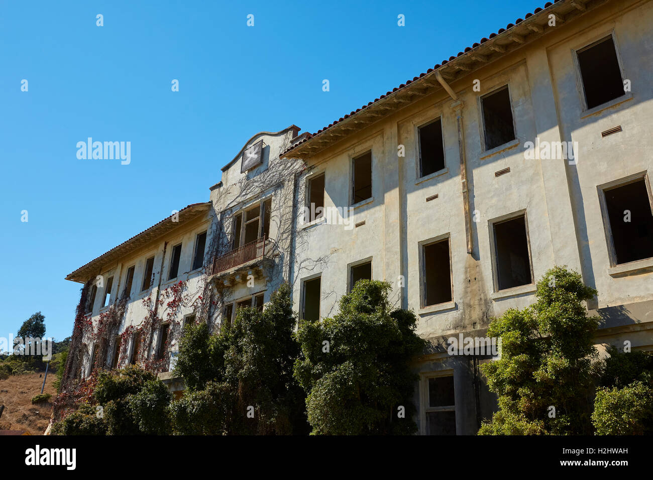 Derelict US Army Buildings At Fort McDowell On Angel Island, California ...