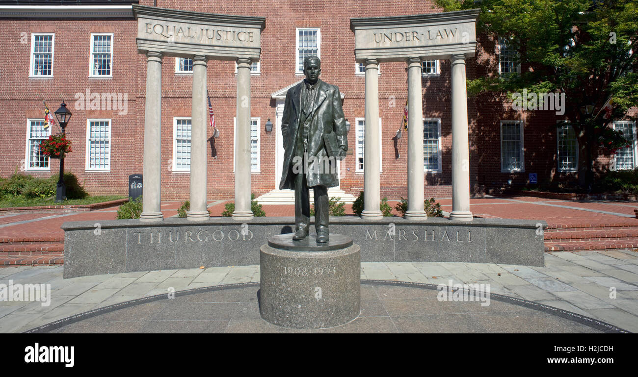 Equal justice hi-res stock photography and images - Alamy