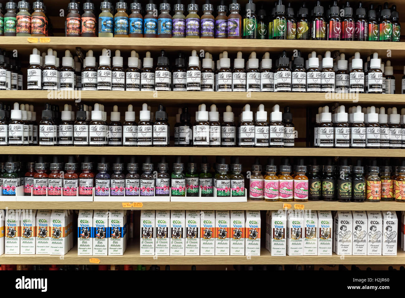 what states are banning flavored vapes in 2025 Vape liquid hi-res stock photography and images