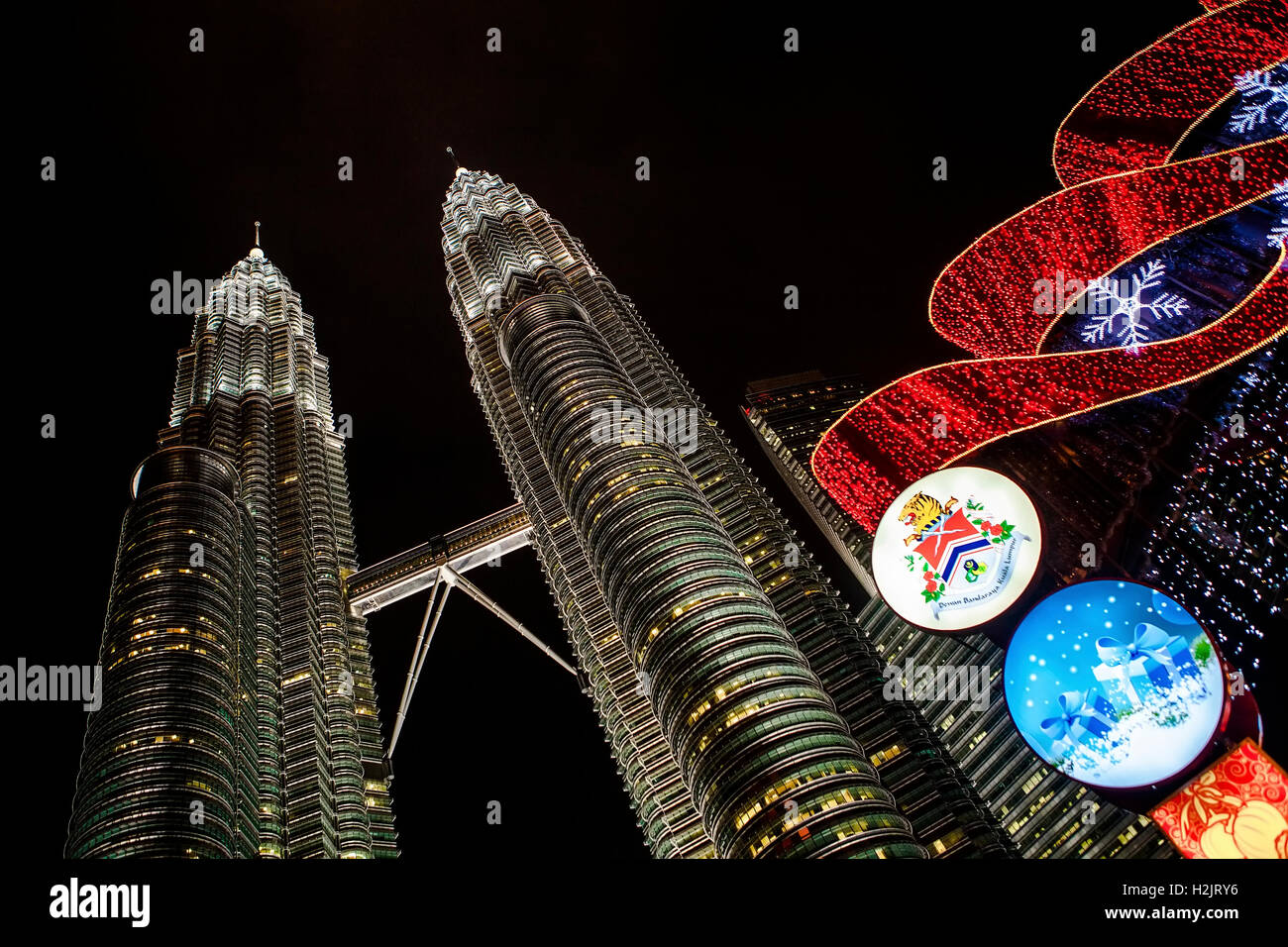 chinese new year advertisement by petronas