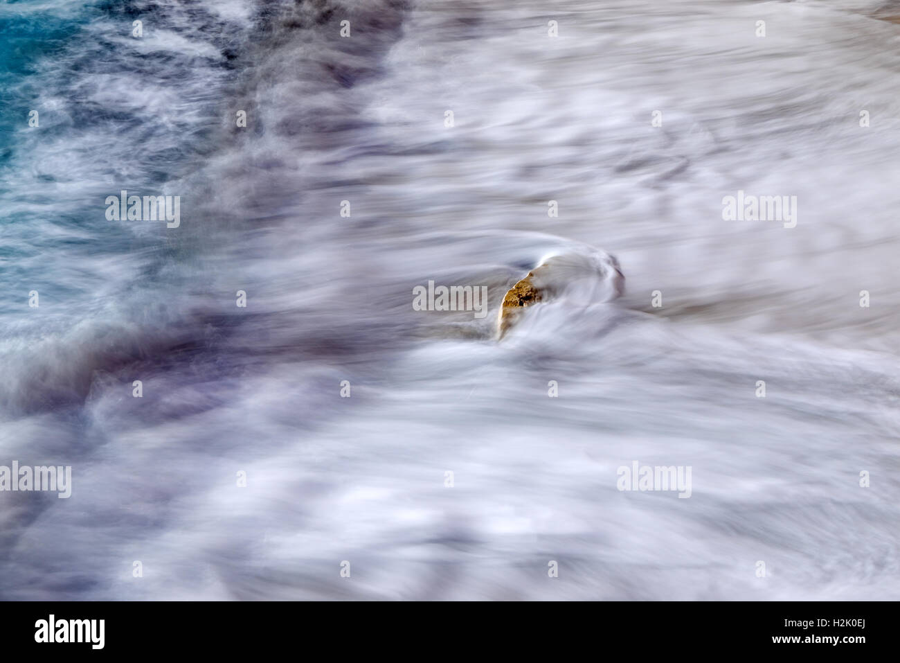 Wave in motion hi-res stock photography and images - Alamy