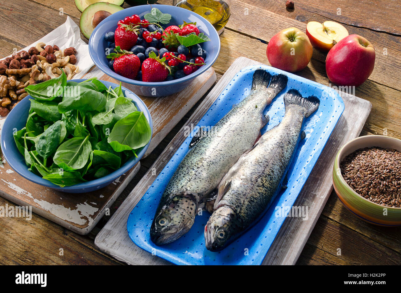 Heart healthy foods hi-res stock photography and images - Alamy