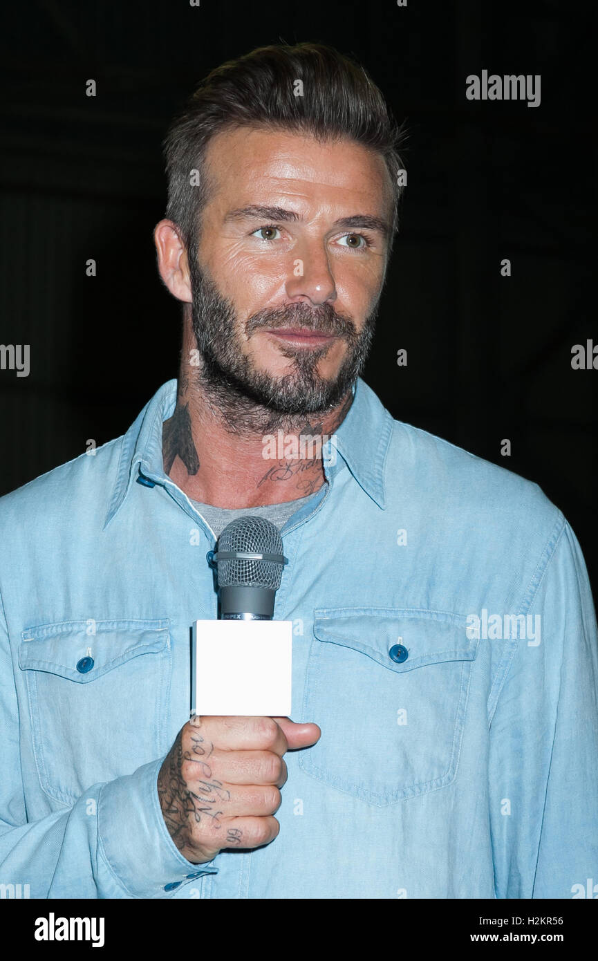 Tokyo, Japan. 29th September, 2016. Former England soccer star David
