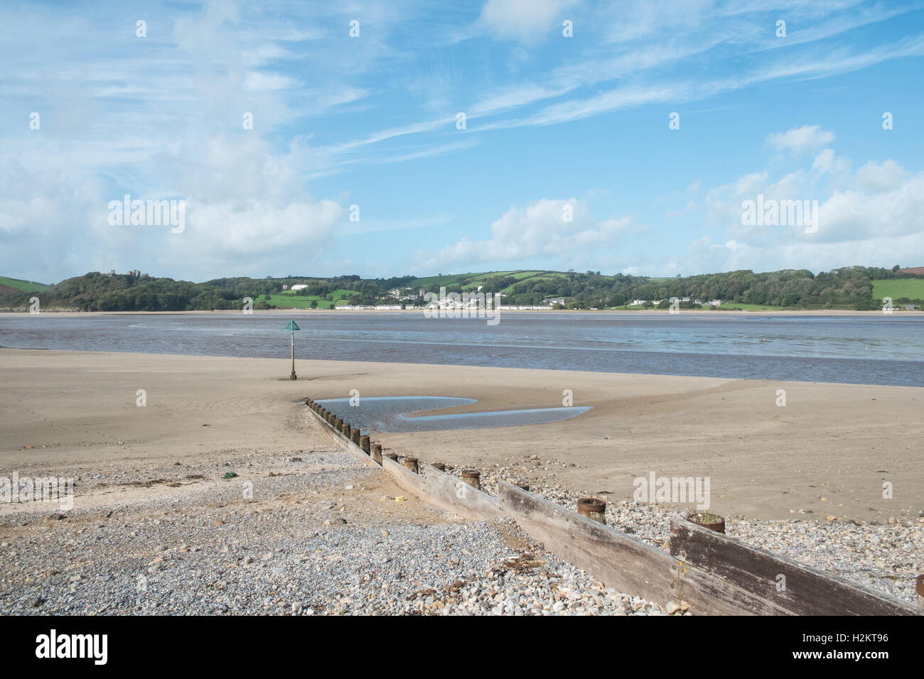 Ferryside from llansteffan hires stock photography and images Alamy