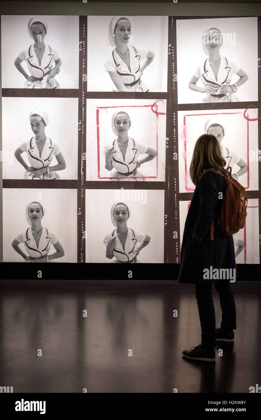 Berlin, Germany. 29th Sep, 2016. A visitor looking at pictures by US photographer Gordon Parks at the exhibition I AM YOU, which is part of the European Month of Photography at the C/O gallery in Berlin, Germany, 29 September 2016. PHOTO: GREGOR FISCHER/DPA/Alamy Live News Stock Photo