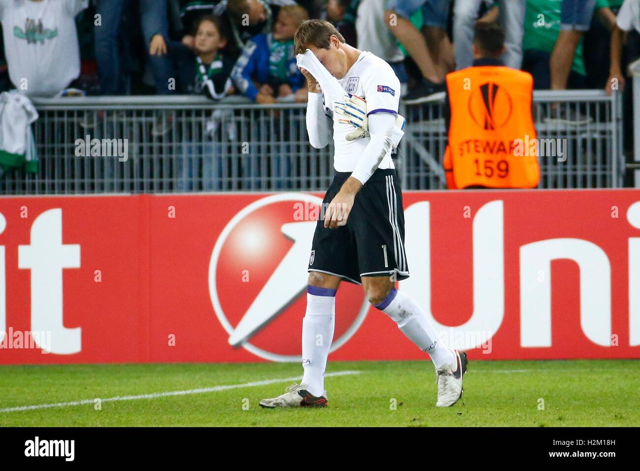 Football Soccer - St Etienne v Anderlecht - UEFA Europa League Group Stage  - Group C - Stade Geoffroy-Guichard, Saint-Etienne, France - 29/9/16 -  Anderlecht's Youri Tielemans celebrates after scoring REUTERS/Robert Pratta  Stock Photo - Alamy