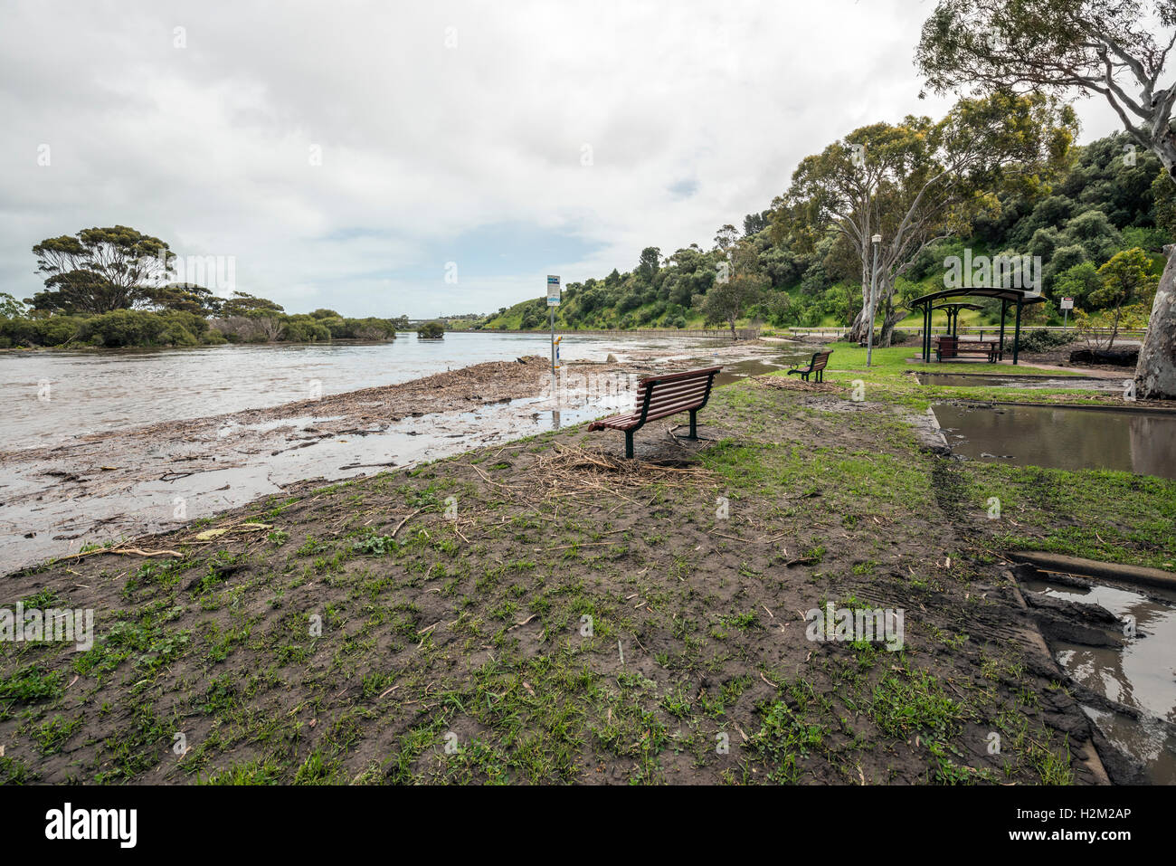 Old Noarlunga, South Australia. 30th September, 2016. The flood swollen Onkaparinga River breaks its banks flooding recreation grounds near Port Noarlunga, south of Adelaide, as the biggest storm in 50 years hits South Australia. Credit:  Raymond Warren/Alamy Live News Stock Photo