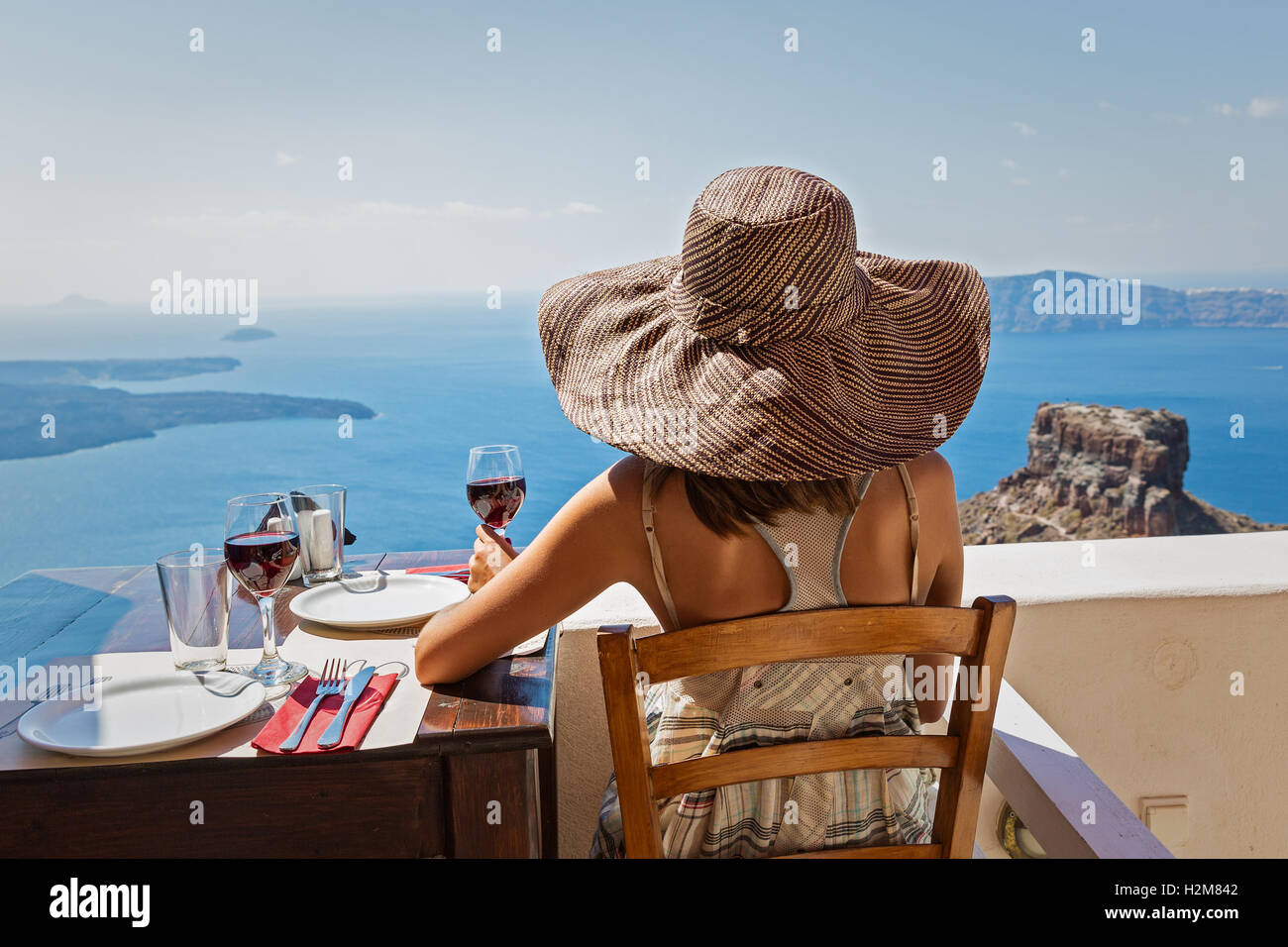 Europe cafe, drinking wine hi-res stock photography and images - Alamy
