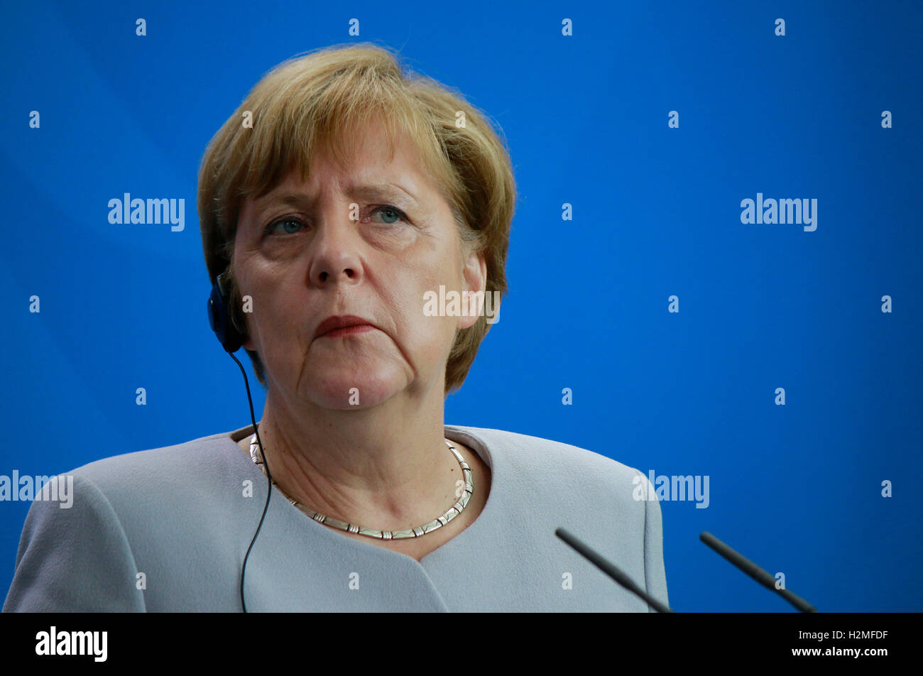 BKin Angela Merkel - Treffen der dt. Bundeskanzlerin mit dem ukrainischen Ministerpraesidenten, Bundeskanzleramt, 27. Juni 2016, Stock Photo