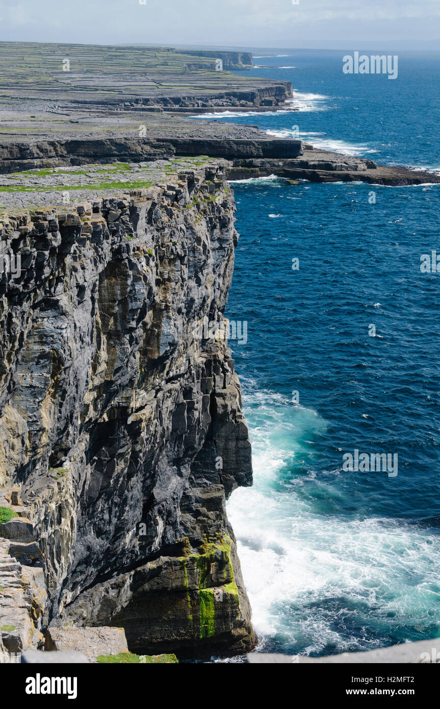 The steep cliffs of Inishmore , the biggest of Aran Islands, Galway Bay, Ireland, Europe Stock Photo