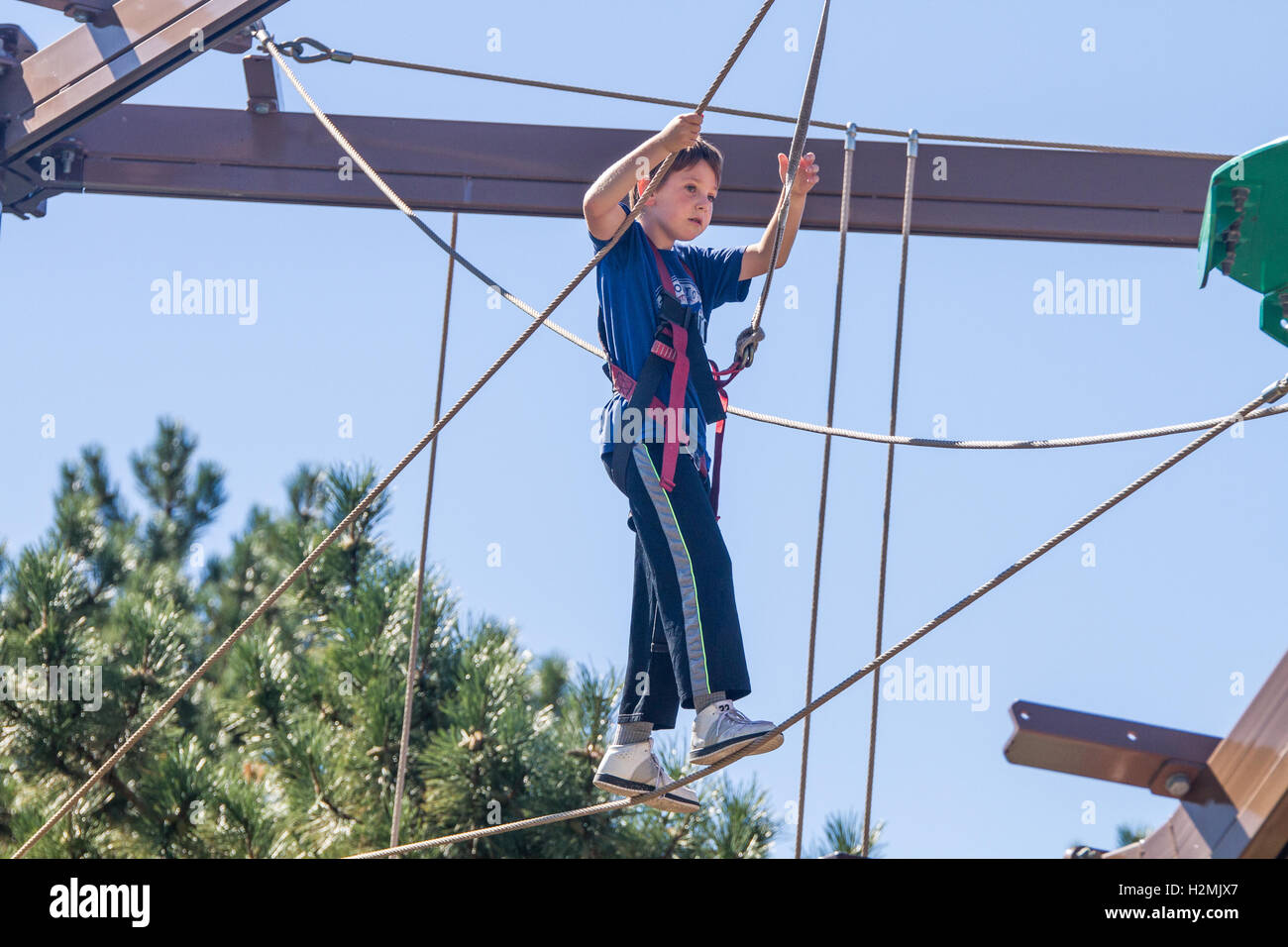 Rope walk hires stock photography and images Alamy