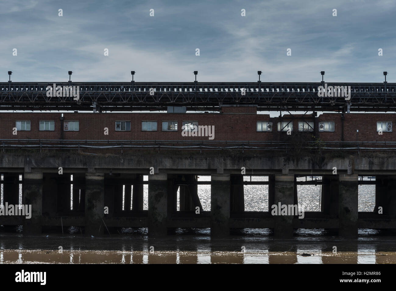 A shot of the jetty at the disused Tilbury B 