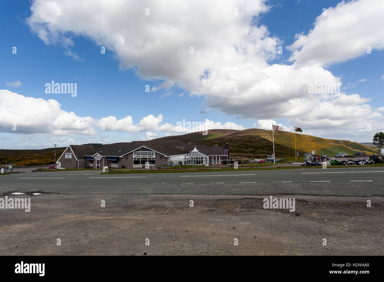 Ponderosa cafe top horseshoe pass hires stock photography and images