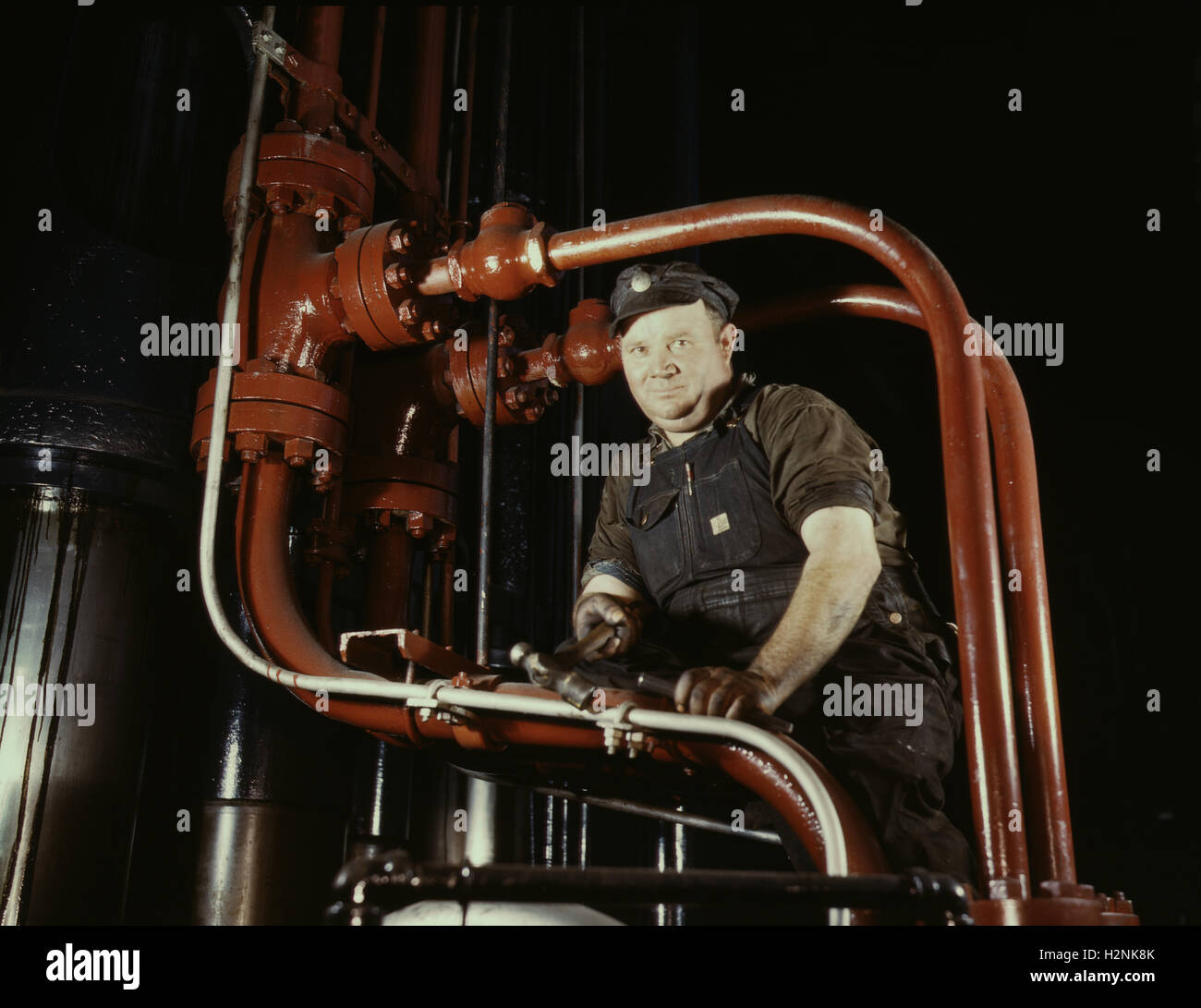 Maintenance Mechanic in Largest Coal Press in World, Combustion