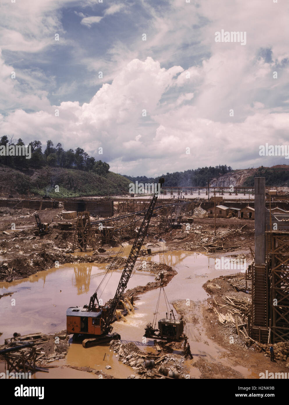 Early Construction of Douglas Dam, Tennessee Valley Authority, Tennessee, USA, Alfred T. Palmer