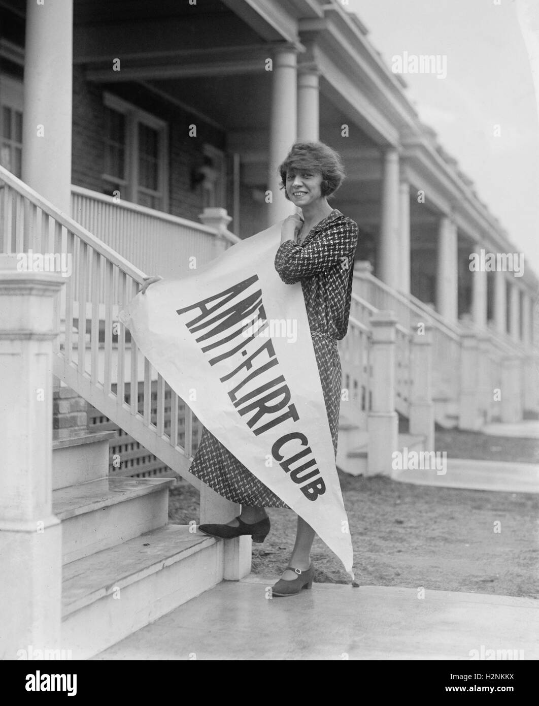 Alice Reighly, President of Anti-Flirt Club, Holding Anti-Flirt Club Pennant, Washington DC, USA, 1923 Stock Photo