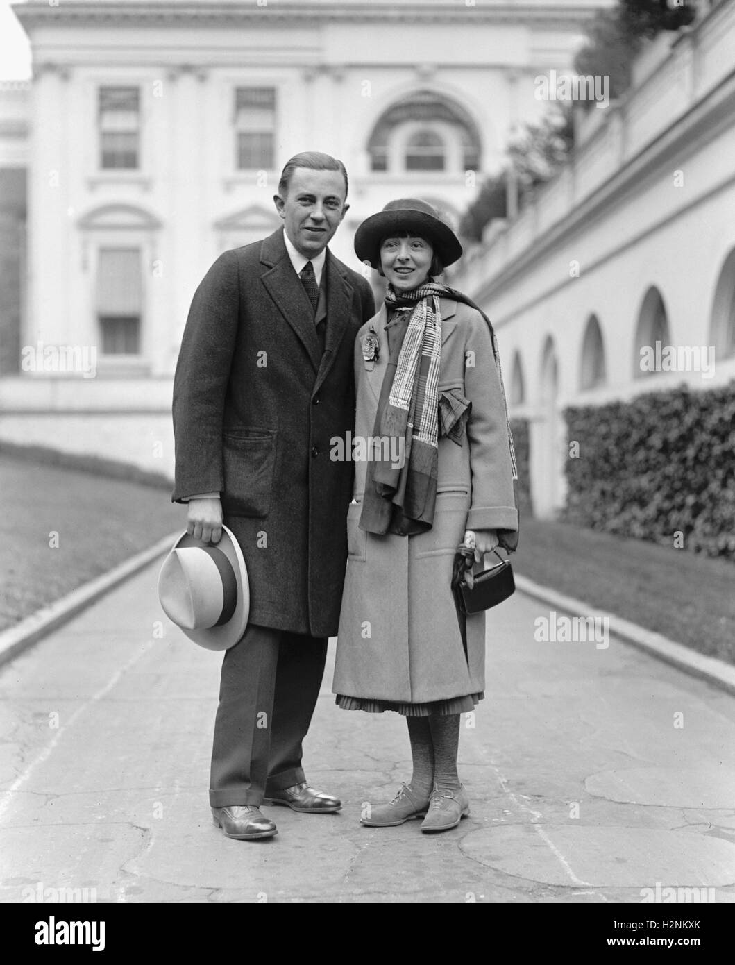 Actress Colleen Moore and Husband John McCormick, Portrait at White House, Washington DC, USA, National Photo Company, April 1925 Stock Photo