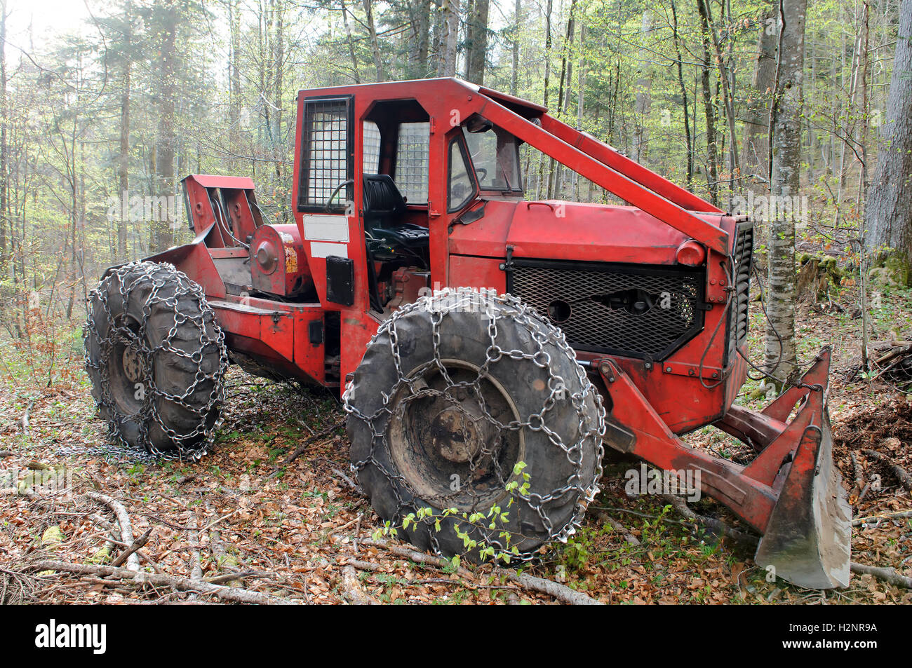 Skidder hi-res stock photography and images - Alamy
