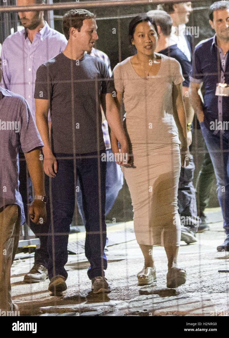 Mark zuckerberg priscilla chan hi-res stock photography and images - Alamy