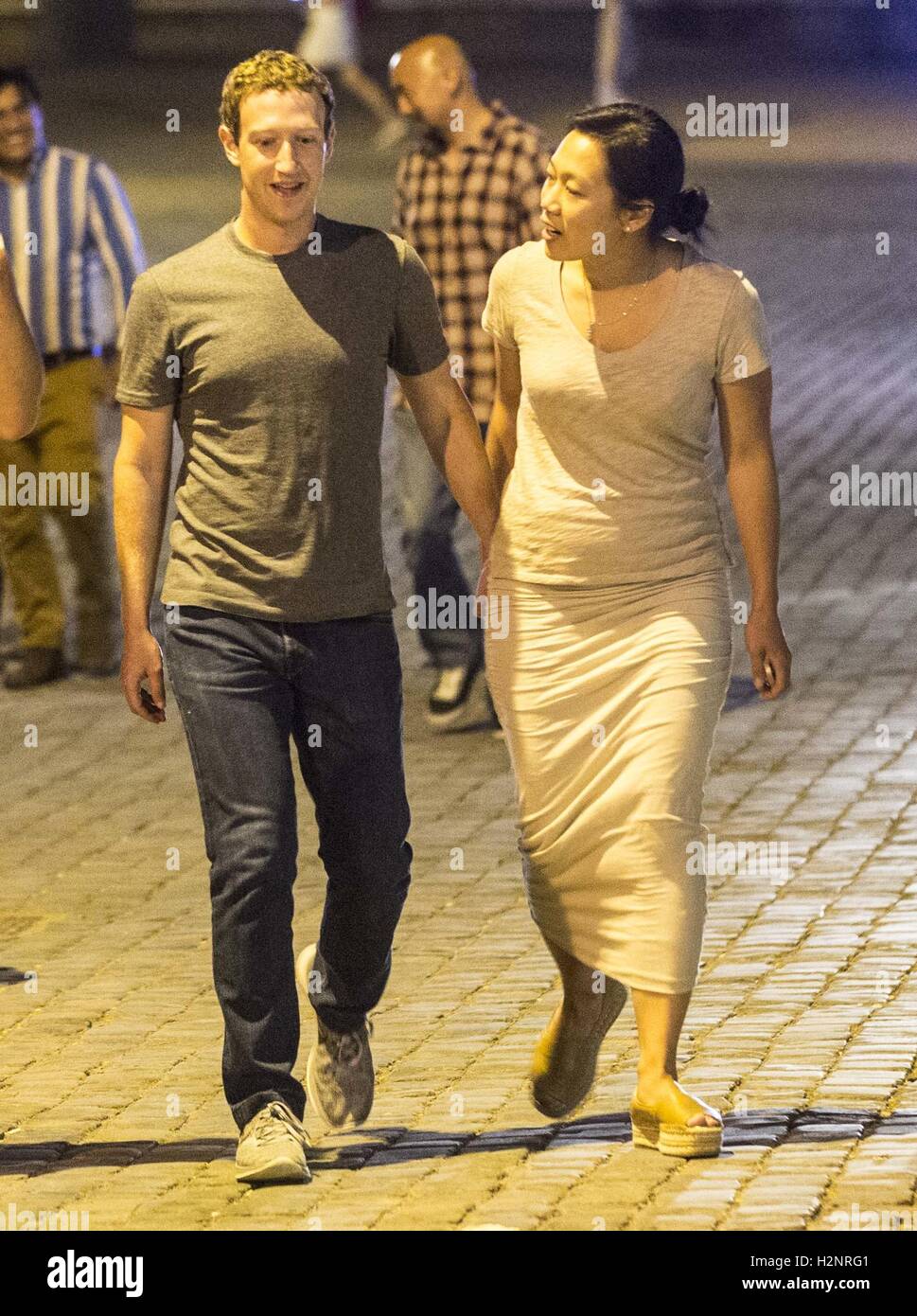 Mark Zuckerberg and his wife Priscilla enjoy a late night tour of Rome