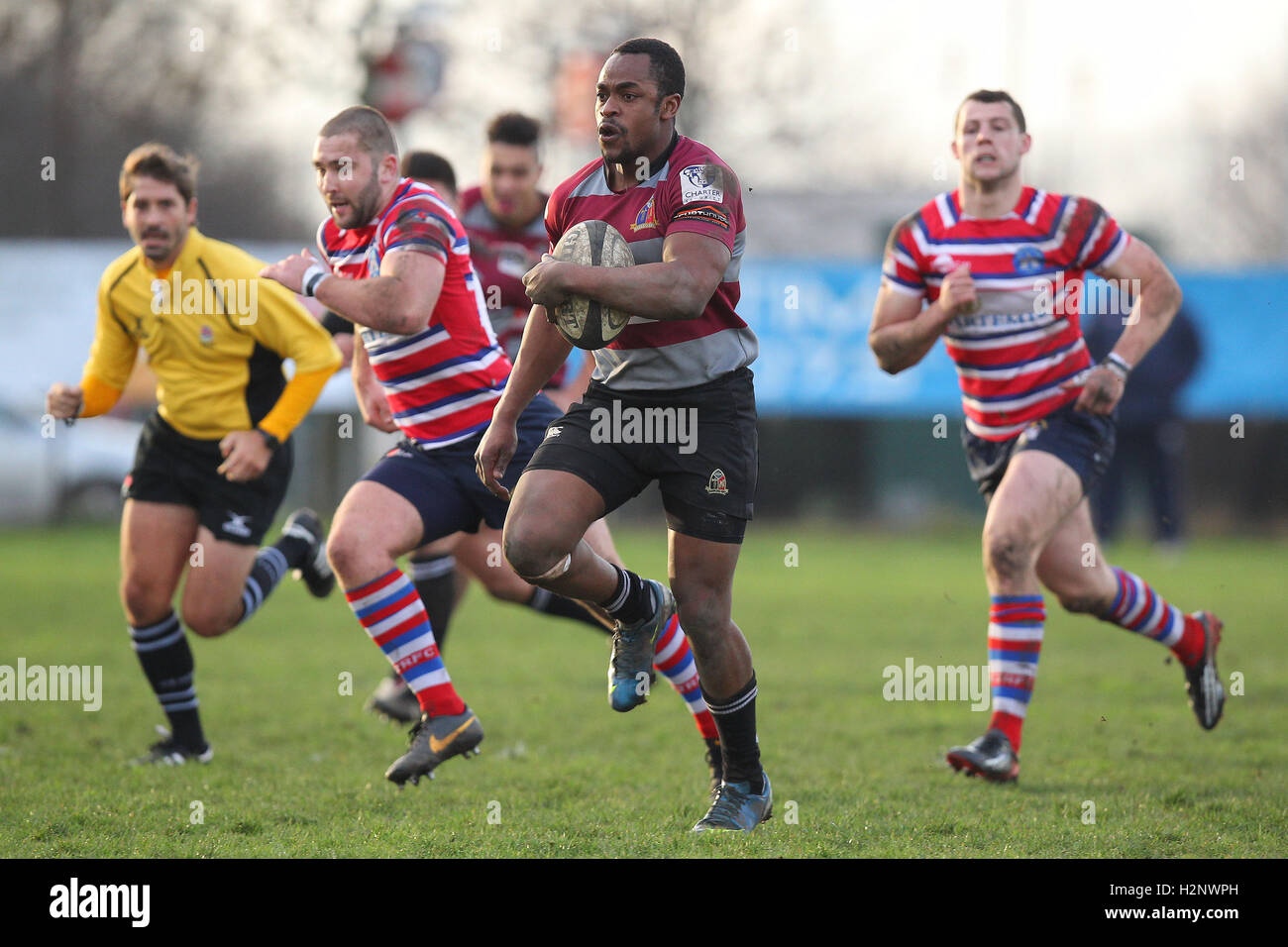 Juma Lameck in action for Barking - Barking RFC vs Tonbridge Juddian RFC - SSE National League Division Three London & SE Rugby at Gale Street, Dagenham - 18/01/14 Stock Photo